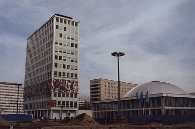 Haus des Lehrers DDR
